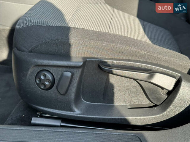 Коричневый Фольксваген Пассат, объемом двигателя 1.97 л и пробегом 238 тыс. км за 12800 $, фото 16 на Automoto.ua