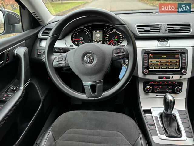 Коричневий Фольксваген Пассат, об'ємом двигуна 2 л та пробігом 217 тис. км за 12999 $, фото 58 на Automoto.ua