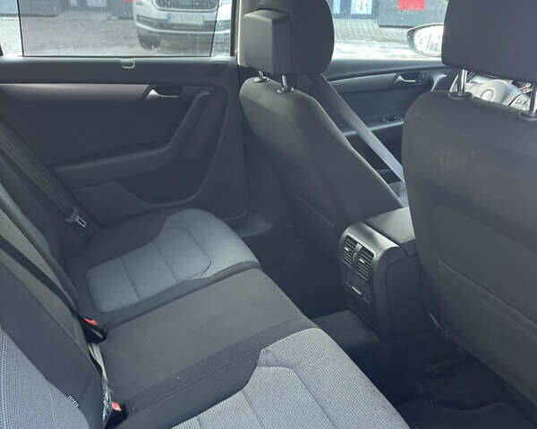 Коричневый Фольксваген Пассат, объемом двигателя 1.6 л и пробегом 284 тыс. км за 8950 $, фото 12 на Automoto.ua