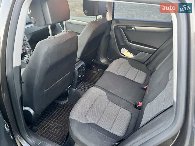 Коричневый Фольксваген Пассат, объемом двигателя 1.97 л и пробегом 310 тыс. км за 10999 $, фото 17 на Automoto.ua