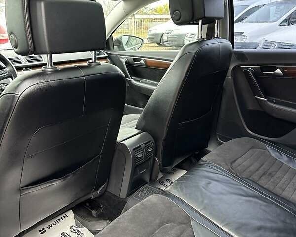 Коричневий Фольксваген Пассат, об'ємом двигуна 1.8 л та пробігом 229 тис. км за 9300 $, фото 15 на Automoto.ua