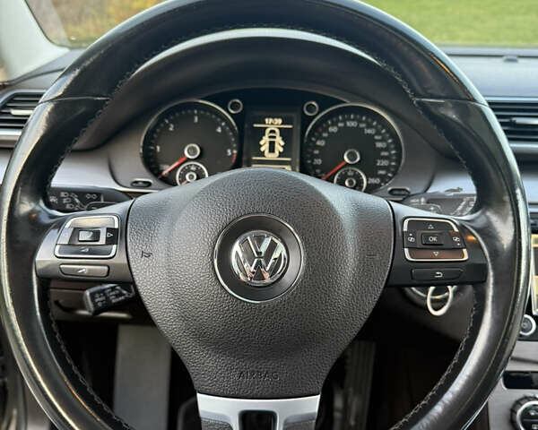 Коричневый Фольксваген Пассат, объемом двигателя 1.97 л и пробегом 336 тыс. км за 11700 $, фото 19 на Automoto.ua