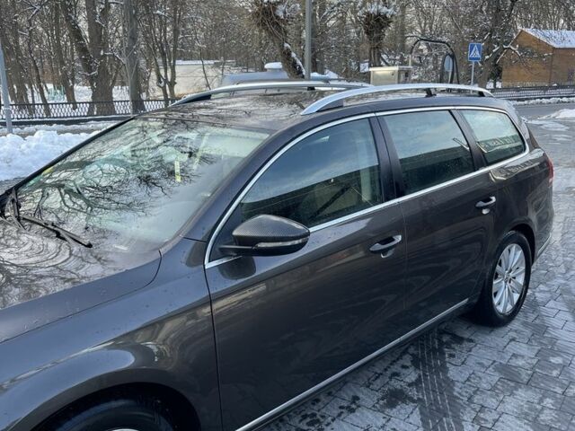 Коричневий Фольксваген Пассат, об'ємом двигуна 1.6 л та пробігом 284 тис. км за 8950 $, фото 3 на Automoto.ua