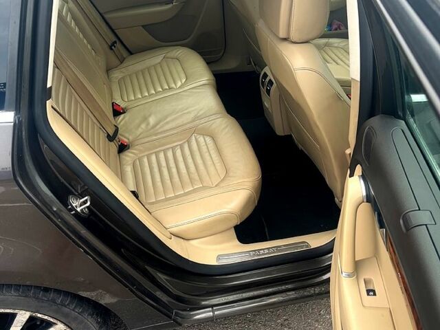 Коричневый Фольксваген Пассат, объемом двигателя 1.6 л и пробегом 320 тыс. км за 10600 $, фото 4 на Automoto.ua