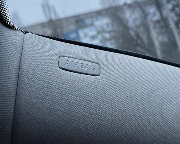 Коричневий Фольксваген Пассат, об'ємом двигуна 1.97 л та пробігом 239 тис. км за 12200 $, фото 3 на Automoto.ua