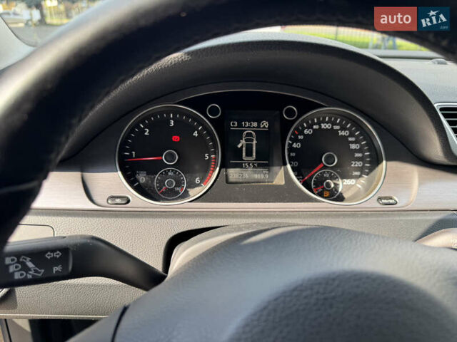 Коричневый Фольксваген Пассат, объемом двигателя 1.97 л и пробегом 238 тыс. км за 12800 $, фото 18 на Automoto.ua