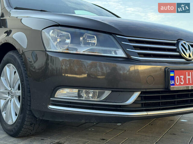 Коричневий Фольксваген Пассат, об'ємом двигуна 1.97 л та пробігом 239 тис. км за 12800 $, фото 4 на Automoto.ua