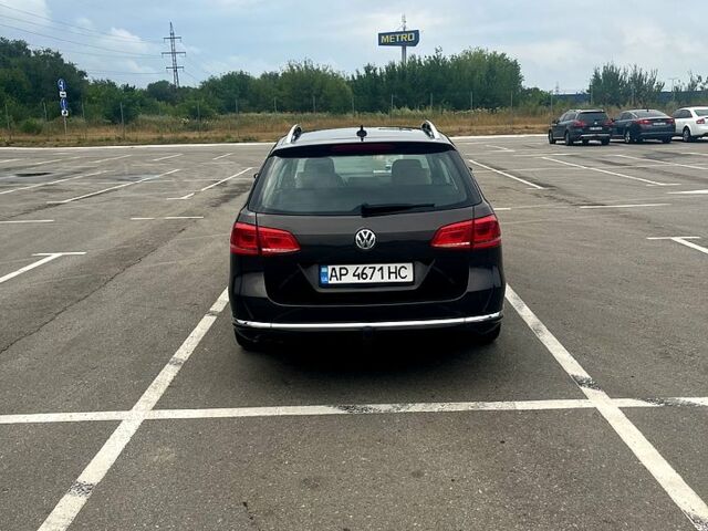 Коричневый Фольксваген Пассат, объемом двигателя 1.6 л и пробегом 320 тыс. км за 10600 $, фото 8 на Automoto.ua