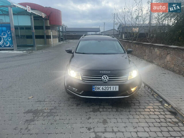 Коричневый Фольксваген Пассат, объемом двигателя 2 л и пробегом 325 тыс. км за 10500 $, фото 3 на Automoto.ua