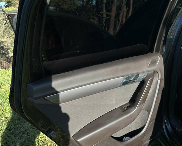 Коричневый Фольксваген Пассат, объемом двигателя 2 л и пробегом 270 тыс. км за 11100 $, фото 16 на Automoto.ua