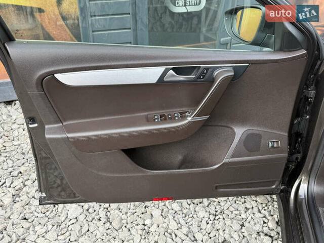 Коричневый Фольксваген Пассат, объемом двигателя 1.4 л и пробегом 258 тыс. км за 8999 $, фото 49 на Automoto.ua