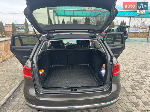 Коричневый Фольксваген Пассат, объемом двигателя 2 л и пробегом 325 тыс. км за 10500 $, фото 15 на Automoto.ua