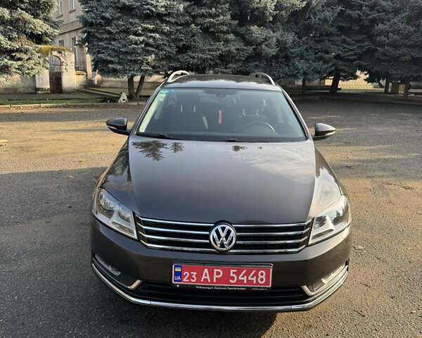 Коричневый Фольксваген Пассат, объемом двигателя 1.4 л и пробегом 142 тыс. км за 9300 $, фото 1 на Automoto.ua