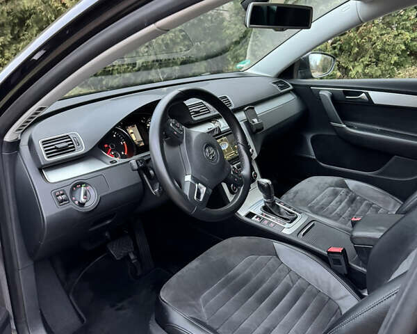 Коричневий Фольксваген Пассат, об'ємом двигуна 2 л та пробігом 217 тис. км за 12999 $, фото 41 на Automoto.ua