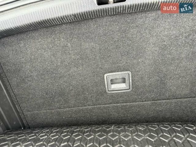 Коричневый Фольксваген Пассат, объемом двигателя 1.6 л и пробегом 250 тыс. км за 9999 $, фото 37 на Automoto.ua