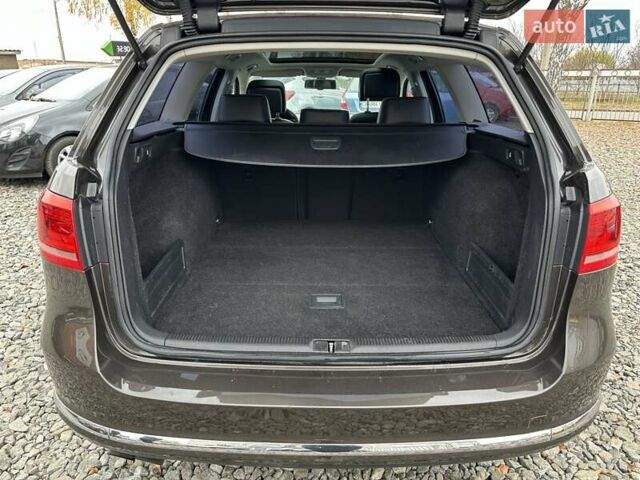 Коричневий Фольксваген Пассат, об'ємом двигуна 1.8 л та пробігом 229 тис. км за 9300 $, фото 13 на Automoto.ua