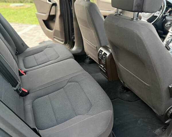 Коричневый Фольксваген Пассат, объемом двигателя 1.97 л и пробегом 336 тыс. км за 11700 $, фото 15 на Automoto.ua