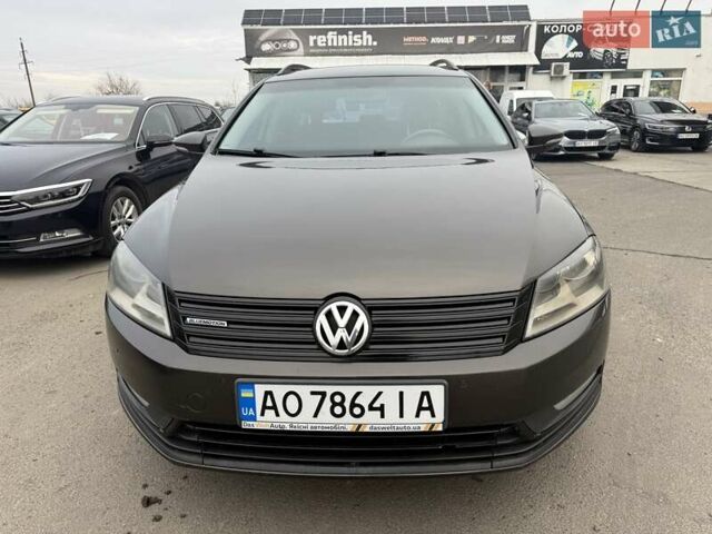 Коричневый Фольксваген Пассат, объемом двигателя 1.6 л и пробегом 250 тыс. км за 9999 $, фото 4 на Automoto.ua