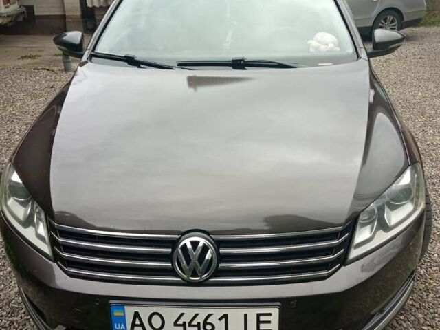 Коричневый Фольксваген Пассат, объемом двигателя 1.97 л и пробегом 236 тыс. км за 9000 $, фото 1 на Automoto.ua