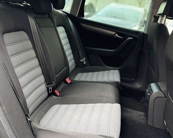 Коричневий Фольксваген Пассат, об'ємом двигуна 2 л та пробігом 267 тис. км за 10999 $, фото 84 на Automoto.ua