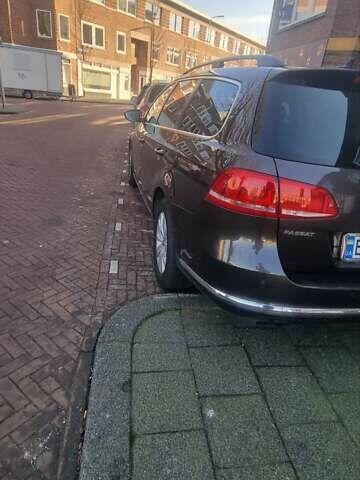 Коричневый Фольксваген Пассат, объемом двигателя 1.97 л и пробегом 330 тыс. км за 11200 $, фото 22 на Automoto.ua