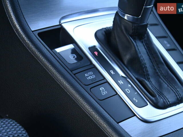 Коричневий Фольксваген Пассат, об'ємом двигуна 1.4 л та пробігом 217 тис. км за 8800 $, фото 27 на Automoto.ua