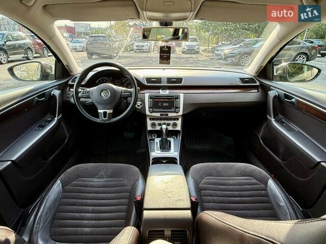 Коричневый Фольксваген Пассат, объемом двигателя 1.8 л и пробегом 165 тыс. км за 10500 $, фото 12 на Automoto.ua