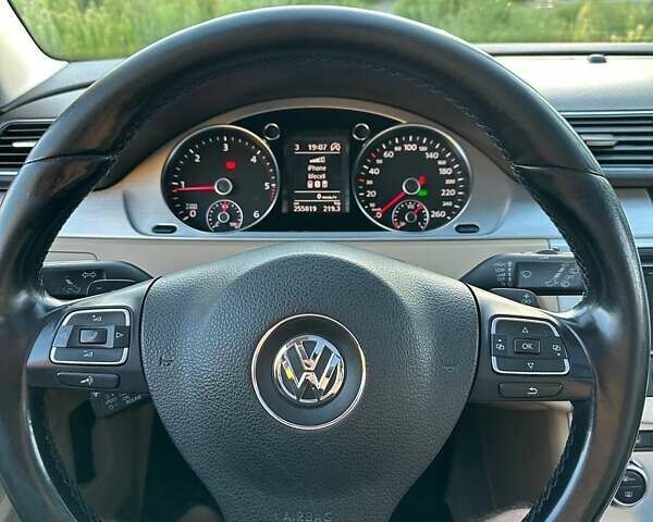 Коричневый Фольксваген Пассат, объемом двигателя 1.97 л и пробегом 256 тыс. км за 12850 $, фото 21 на Automoto.ua