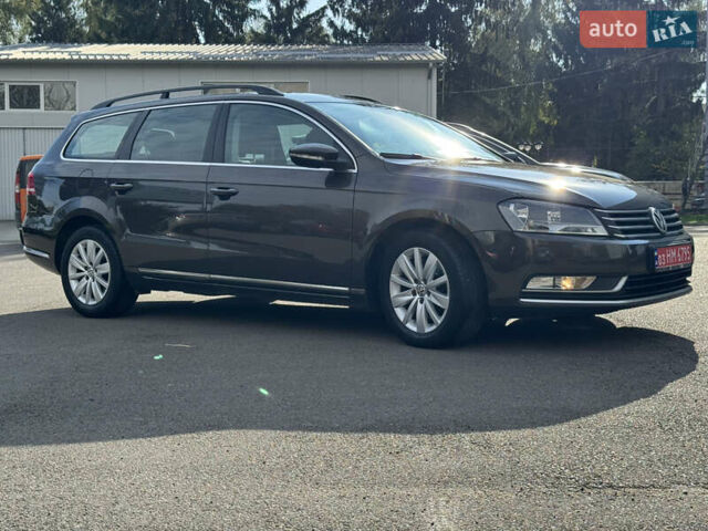 Коричневый Фольксваген Пассат, объемом двигателя 1.97 л и пробегом 238 тыс. км за 12800 $, фото 9 на Automoto.ua