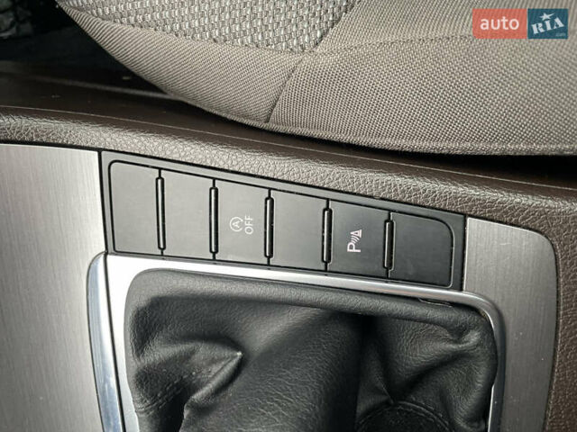 Коричневый Фольксваген Пассат, объемом двигателя 2 л и пробегом 225 тыс. км за 8599 $, фото 32 на Automoto.ua