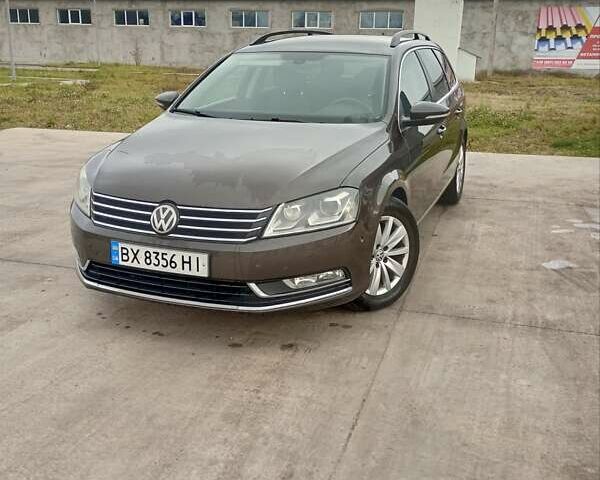 Коричневый Фольксваген Пассат, объемом двигателя 2 л и пробегом 338 тыс. км за 10900 $, фото 2 на Automoto.ua