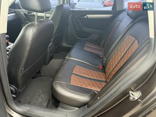 Коричневый Фольксваген Пассат, объемом двигателя 1.6 л и пробегом 250 тыс. км за 9999 $, фото 28 на Automoto.ua