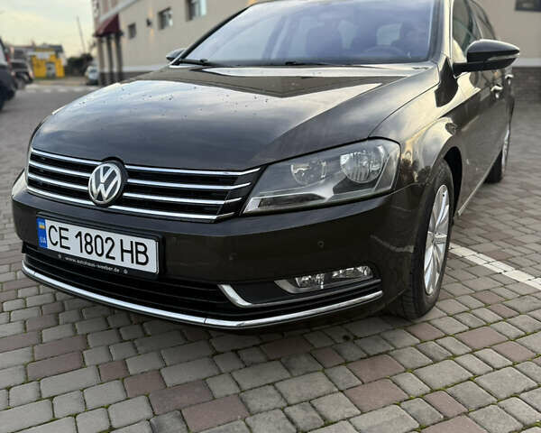 Коричневый Фольксваген Пассат, объемом двигателя 1.97 л и пробегом 336 тыс. км за 11700 $, фото 4 на Automoto.ua