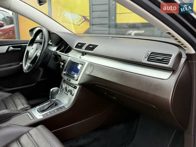 Коричневый Фольксваген Пассат, объемом двигателя 1.4 л и пробегом 258 тыс. км за 8999 $, фото 35 на Automoto.ua