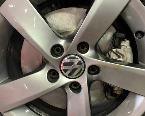 Коричневий Фольксваген Пассат, об'ємом двигуна 2 л та пробігом 265 тис. км за 9499 $, фото 2 на Automoto.ua