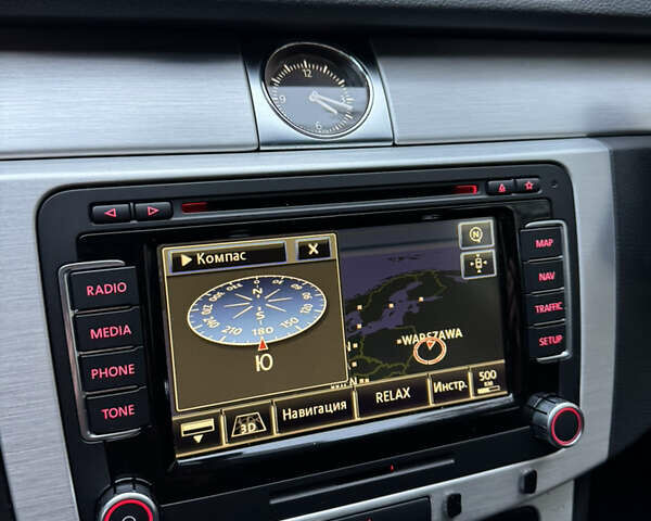 Коричневий Фольксваген Пассат, об'ємом двигуна 2 л та пробігом 217 тис. км за 12999 $, фото 43 на Automoto.ua