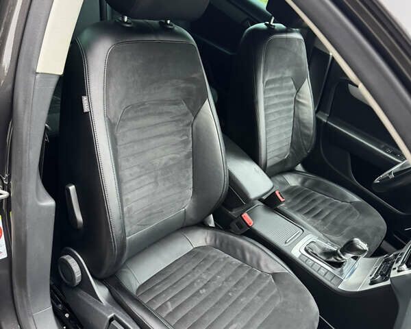 Коричневий Фольксваген Пассат, об'ємом двигуна 2 л та пробігом 217 тис. км за 12999 $, фото 72 на Automoto.ua