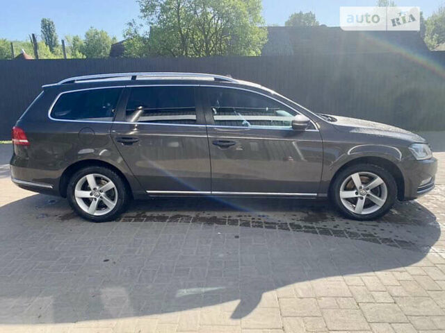 Коричневий Фольксваген Пассат, об'ємом двигуна 1.8 л та пробігом 212 тис. км за 9000 $, фото 3 на Automoto.ua