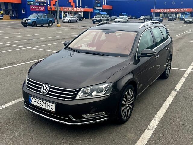 Коричневый Фольксваген Пассат, объемом двигателя 1.6 л и пробегом 320 тыс. км за 10600 $, фото 7 на Automoto.ua