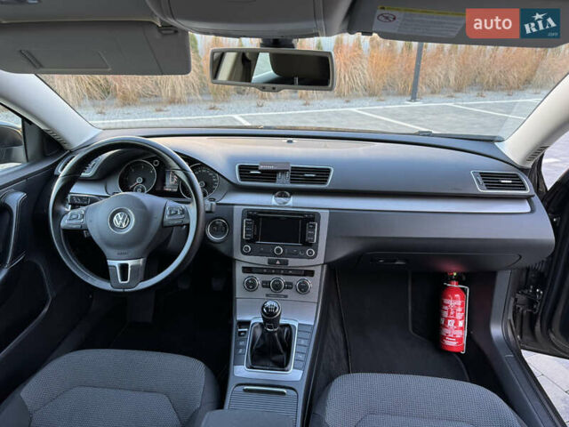 Коричневий Фольксваген Пассат, об'ємом двигуна 1.97 л та пробігом 239 тис. км за 12800 $, фото 30 на Automoto.ua