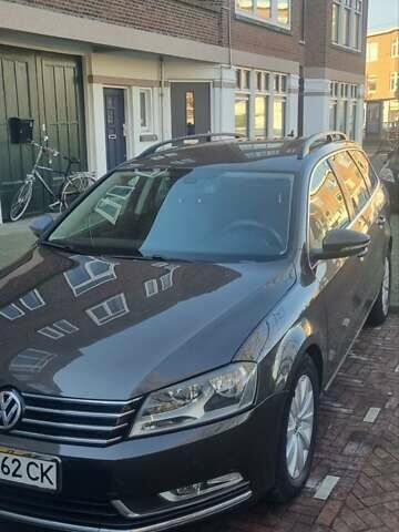 Коричневый Фольксваген Пассат, объемом двигателя 1.97 л и пробегом 330 тыс. км за 11200 $, фото 5 на Automoto.ua