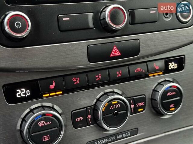 Коричневий Фольксваген Пассат, об'ємом двигуна 2 л та пробігом 267 тис. км за 10999 $, фото 77 на Automoto.ua