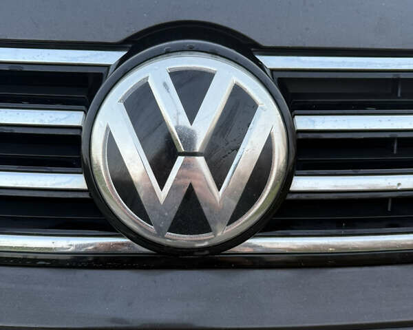 Коричневый Фольксваген Пассат, объемом двигателя 1.97 л и пробегом 336 тыс. км за 11700 $, фото 34 на Automoto.ua