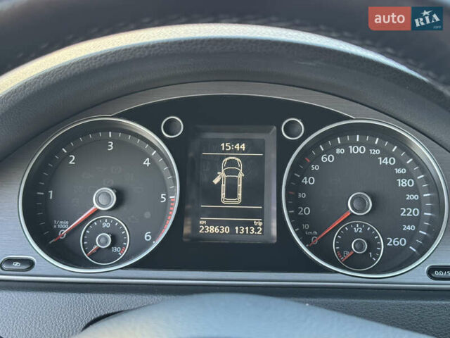 Коричневий Фольксваген Пассат, об'ємом двигуна 1.97 л та пробігом 239 тис. км за 12800 $, фото 19 на Automoto.ua