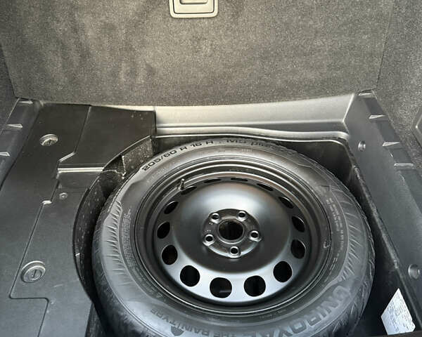 Коричневый Фольксваген Пассат, объемом двигателя 1.97 л и пробегом 336 тыс. км за 11700 $, фото 24 на Automoto.ua