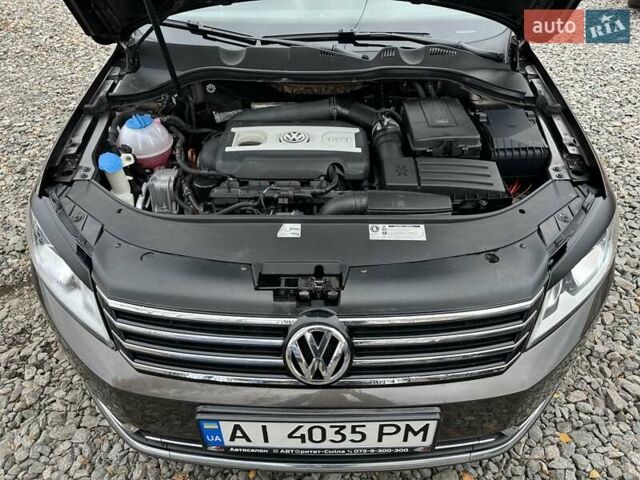 Коричневий Фольксваген Пассат, об'ємом двигуна 1.8 л та пробігом 229 тис. км за 9300 $, фото 16 на Automoto.ua