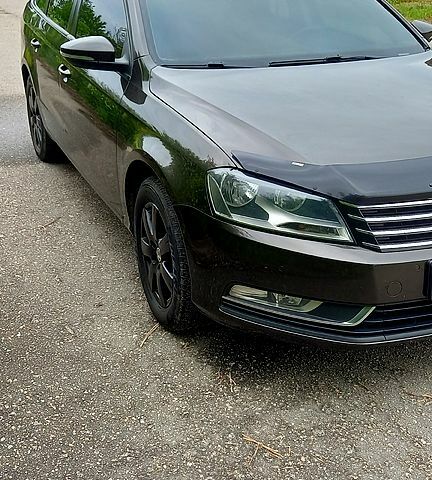 Коричневий Фольксваген Пассат, об'ємом двигуна 2 л та пробігом 320 тис. км за 10200 $, фото 2 на Automoto.ua