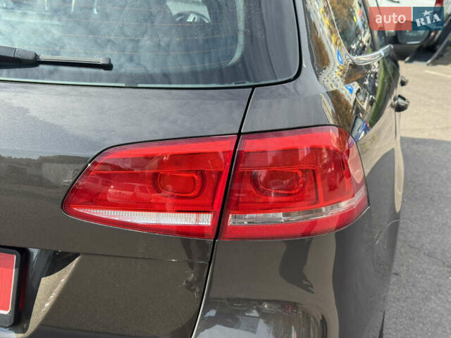 Коричневый Фольксваген Пассат, объемом двигателя 1.97 л и пробегом 238 тыс. км за 12800 $, фото 7 на Automoto.ua