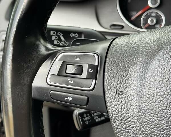 Коричневий Фольксваген Пассат, об'ємом двигуна 2 л та пробігом 267 тис. км за 10999 $, фото 72 на Automoto.ua