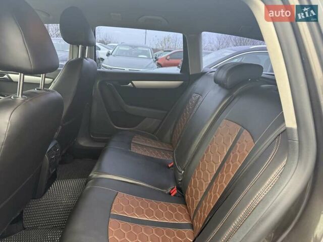 Коричневый Фольксваген Пассат, объемом двигателя 1.6 л и пробегом 250 тыс. км за 9999 $, фото 27 на Automoto.ua